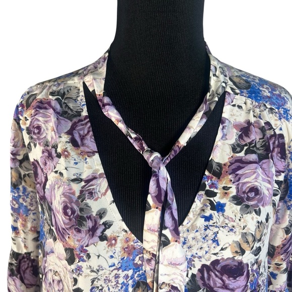 Parker Size Medium Long Sleeve 100% Silk Floral V-Neck Women's Top - Picture 2 of 9